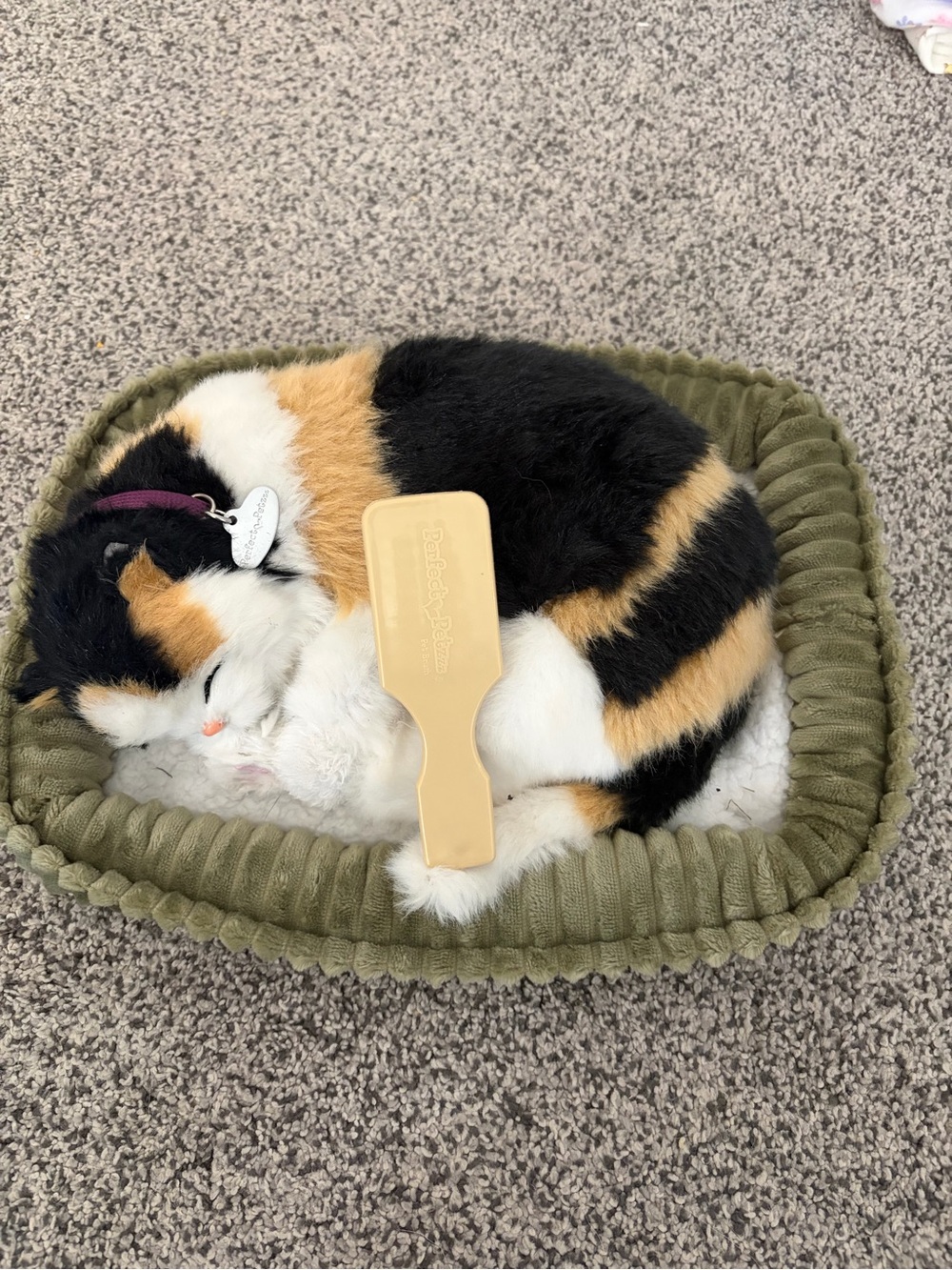 Perfect Petzz Calico Sleeping Cat